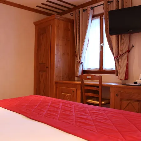 Au Vieux Moulin Hotell 3*