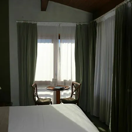 Au Vieux Moulin 3*